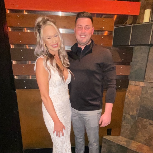 Meet your Posher, Hailey - Picture 1 of 1